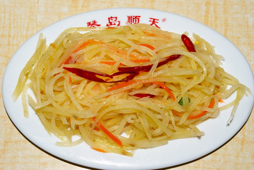 餐饮服务 虾仁馄饨;精肉馄饨;扇贝馄饨; 青岛琴岛顺天餐饮连锁有限公司